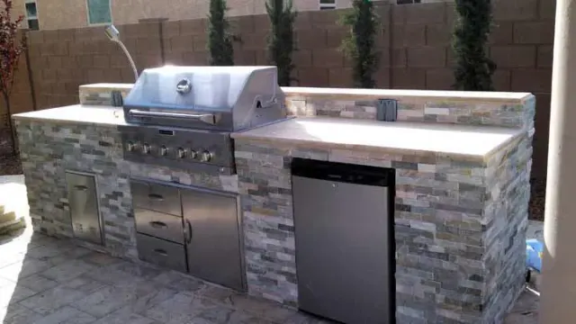 Outdoor kitchen, pavers and patio cover